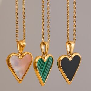 Perfect Natural Shell Heart Pendant Necklace